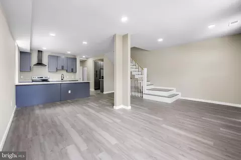 Living - 815 E 33rd St, Baltimore, MD 21218 photo 2 of 4