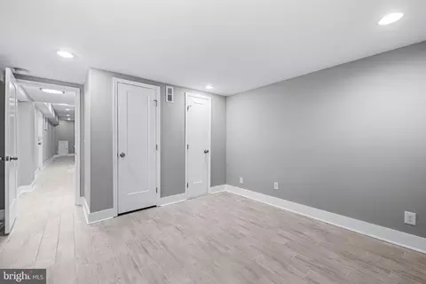 401 S Chester, Baltimore, MD 21231 photo 50