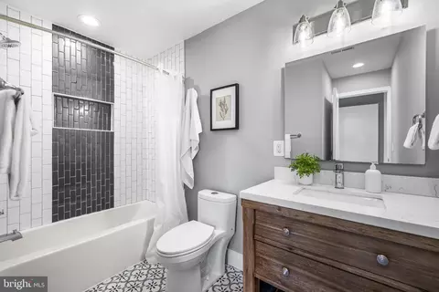 401 S Chester, Baltimore, MD 21231 photo 34