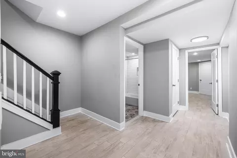 401 S Chester, Baltimore, MD 21231 photo 48