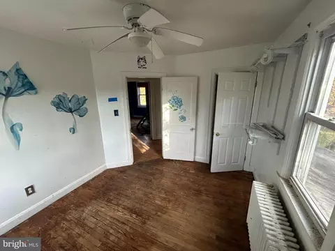 Bedroom - 6101 Tramore Rd, Baltimore, MD 21214 photo 2 of 6