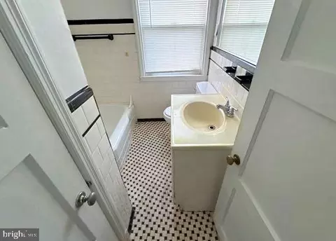441 Random Rd, Baltimore, MD 21229 photo 6