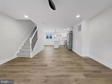 4217 Doris Ave, Baltimore, MD 21225 photo 3