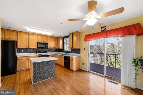 Kitchen - 252 Robert St, Baltimore, MD 21217 photo 1 of 5