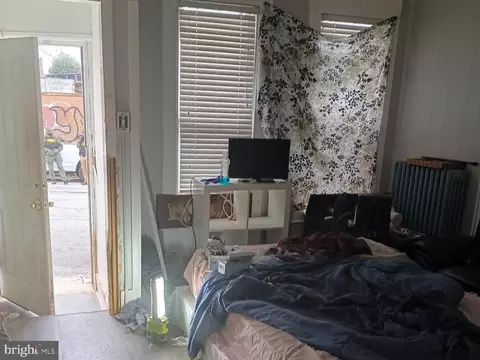 Bedroom - 46 S Pulaski St, Baltimore, MD 21223 photo 1 of 3