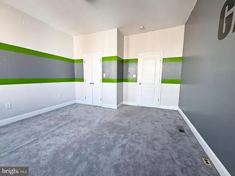 Bedroom - 517 E 21st St, Baltimore, MD 21218 photo 2 of 3