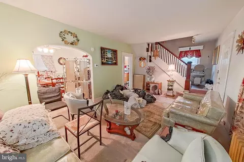 2803 Ruscombe Ln, Baltimore, MD 21215 photo 7