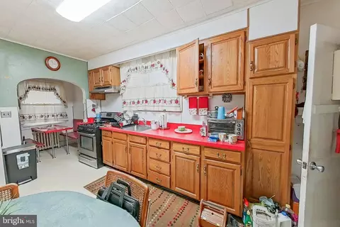 2803 Ruscombe Ln, Baltimore, MD 21215 photo 10