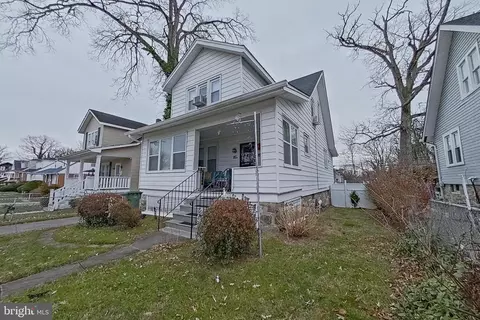 2803 Ruscombe Ln, Baltimore, MD 21215 photo 3