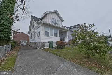 2803 Ruscombe Ln, Baltimore, MD 21215 photo 2