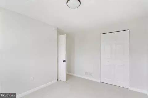 638 Charraway Rd, Baltimore, MD 21229 photo 22