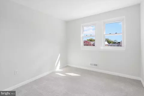 638 Charraway Rd, Baltimore, MD 21229 photo 20