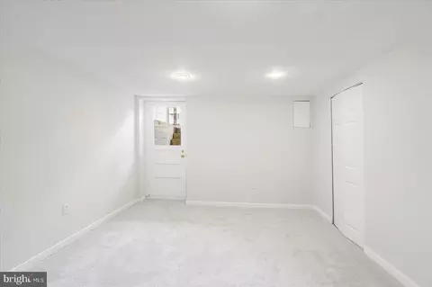 638 Charraway Rd, Baltimore, MD 21229 photo 29