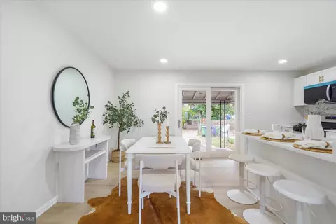 638 Charraway Rd, Baltimore, MD 21229 photo 9