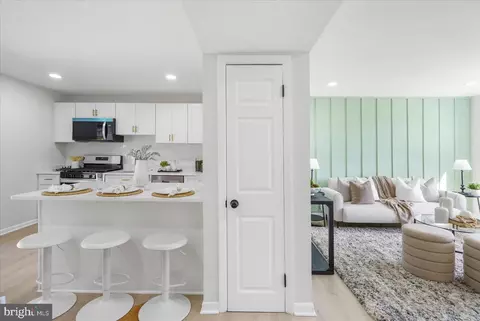 638 Charraway Rd, Baltimore, MD 21229 photo 8