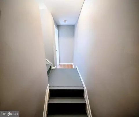Entry Way - 1226 E Chase St, Baltimore, MD 21202 photo 8 of 20