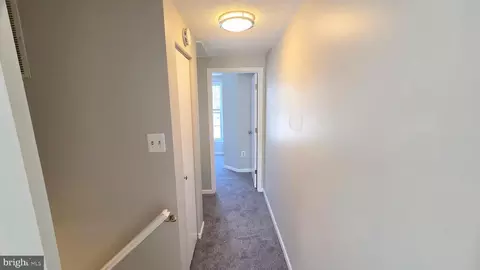 Entry Way - 1226 E Chase St, Baltimore, MD 21202 photo 17 of 20