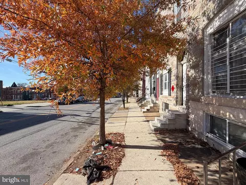 2612 E Hoffman St, Baltimore, MD 21213 photo 3