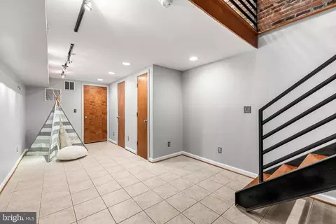 Entry Way - 1445 Hull St, Baltimore, MD 21230 photo 6 of 6
