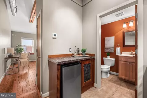 Entry Way - 1445 Hull St, Baltimore, MD 21230 photo 5 of 6