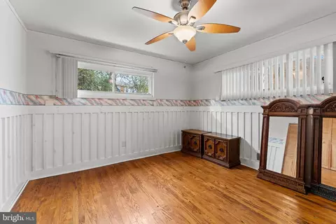 Bedroom - 6230 Laurelton Ave, Baltimore, MD 21214 photo 1 of 5