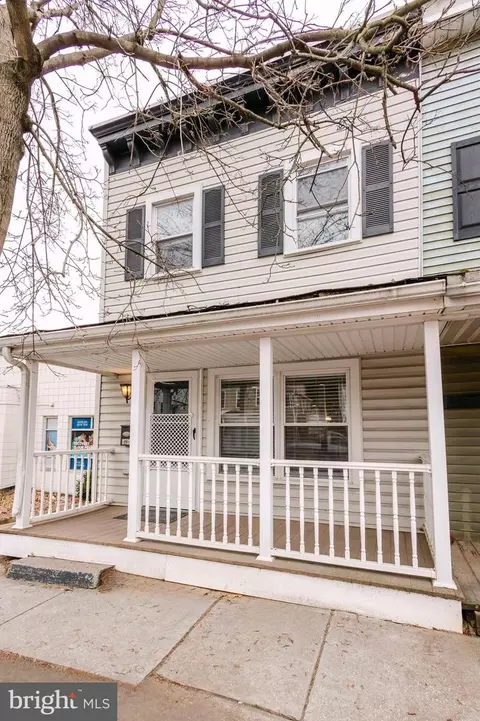 3732 Falls Rd, Baltimore, MD 21211