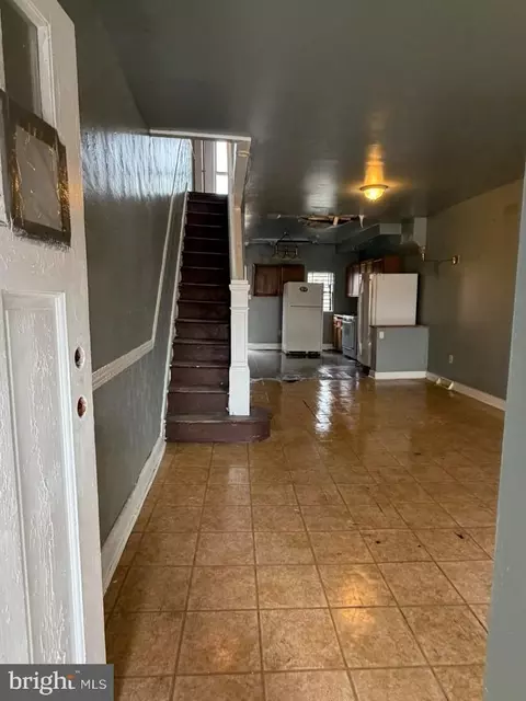 Entry Way - 1827 N Milton Ave, Baltimore, MD 21213 photo 2 of 21