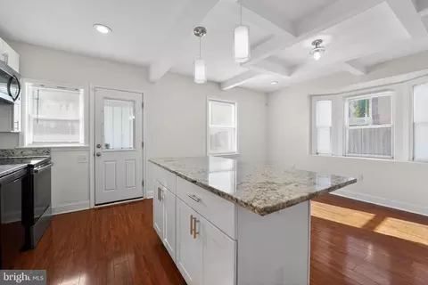 Entry Way - 1313 E 35th St, Baltimore, MD 21218 photo 3 of 7