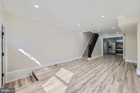 Living - 1147 Scott St, Baltimore, MD 21230 photo 2 of 3