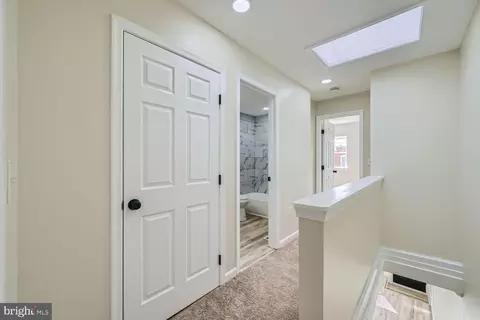 Entry Way - 1147 Scott St, Baltimore, MD 21230 photo 7 of 11