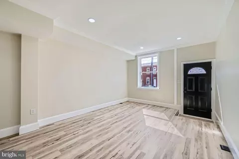 Living - 1147 Scott St, Baltimore, MD 21230 photo 3 of 3