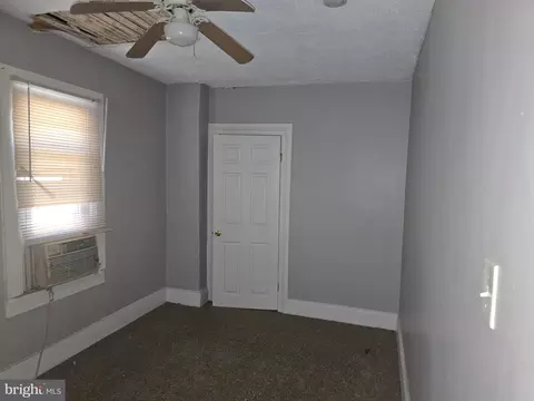 Bedroom - 307 S Augusta Ave, Baltimore, MD 21229 photo 2 of 2