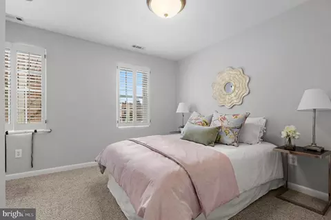 Bedroom - 2828 Odonnell St, Baltimore, MD 21224 photo 5 of 6