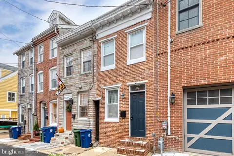 512 S Chapel St, Baltimore, MD 21231