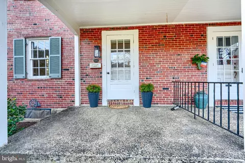 Exterior - 5000 Broadmoor Rd, Baltimore, MD 21212 photo 4 of 9