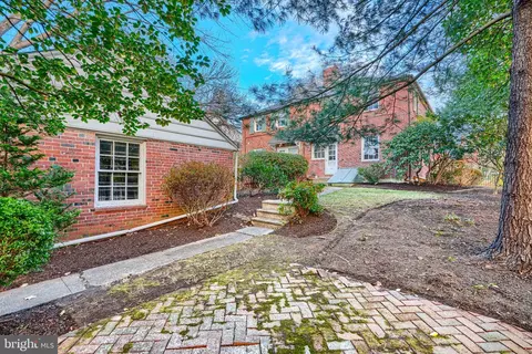 Exterior - 5000 Broadmoor Rd, Baltimore, MD 21212 photo 9 of 9