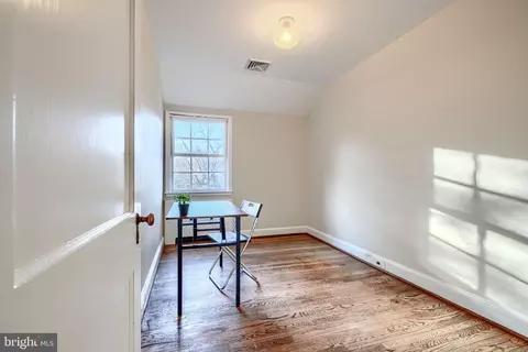 Bedroom - 5000 Broadmoor Rd, Baltimore, MD 21212 photo 7 of 7