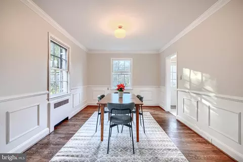 Dining - 5000 Broadmoor Rd, Baltimore, MD 21212 photo 1 of 3