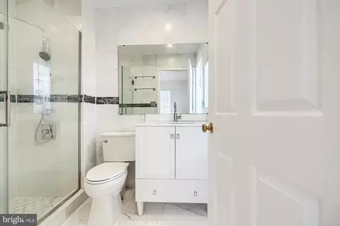 703 George St, Baltimore, MD 21201 photo 19