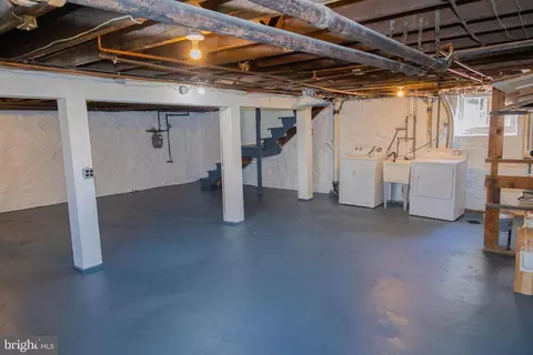 311 E Lake Ave, Baltimore, MD 21212 photo 30