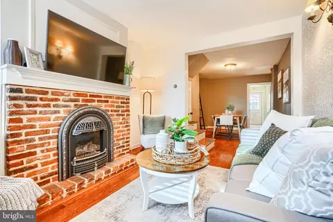 Living - 14 E Hamburg St E, Baltimore, MD 21230 photo 1 of 1