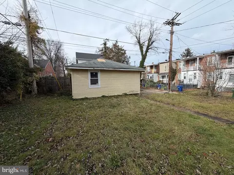 Exterior - 3708 Dennlyn Rd, Baltimore, MD 21215 photo 2 of 2