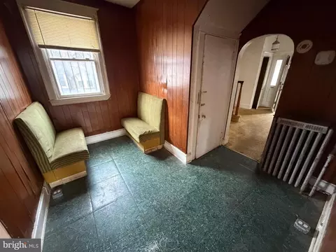 Entry Way - 3708 Dennlyn Rd, Baltimore, MD 21215 photo 1 of 2