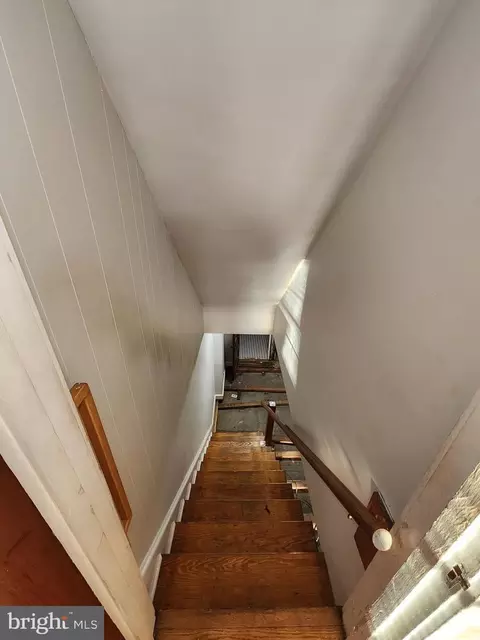 Entry Way - 4327 Shamrock Ave, Baltimore, MD 21206 photo 25 of 25
