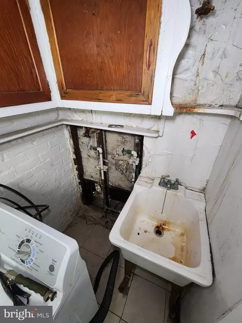 Other - 4327 Shamrock Ave, Baltimore, MD 21206 photo 25 of 40