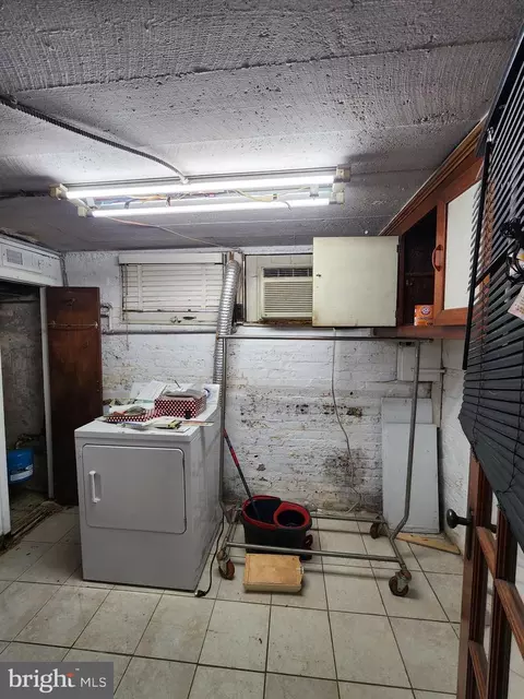 Other - 4327 Shamrock Ave, Baltimore, MD 21206 photo 27 of 40