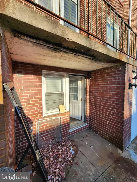 Exterior - 4327 Shamrock Ave, Baltimore, MD 21206 photo 6 of 6