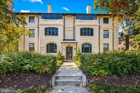 4300 Roland Ave #302, Baltimore, MD 21210