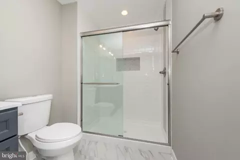 826 Edmondson Ave, Baltimore, MD 21201 photo 25