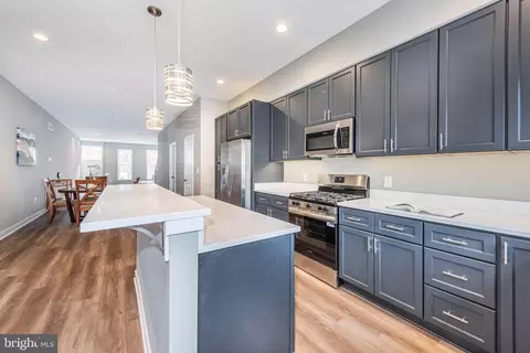 826 Edmondson Ave, Baltimore, MD 21201 photo 10